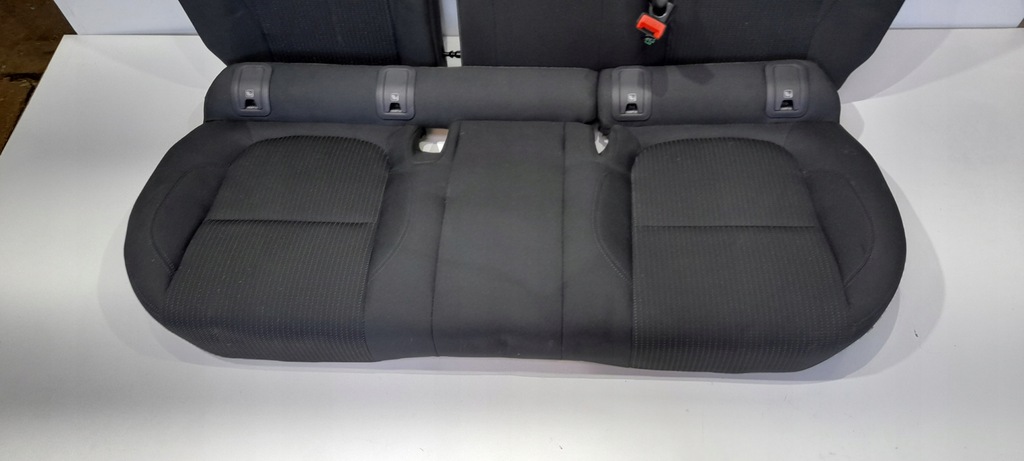 фото №9, Сидіння заднє сидіння jaguar e pace x540