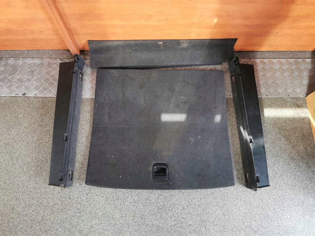 фото №1, Підлога килимок багажника q5 8r 8r0861531a