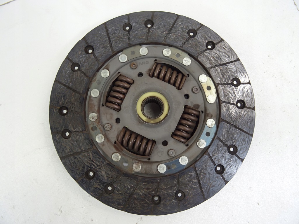 фото №9, Audi a1 8x 1.6 tdi сцепление 03l141016k 03l141025r 03l141032a 03l105269a