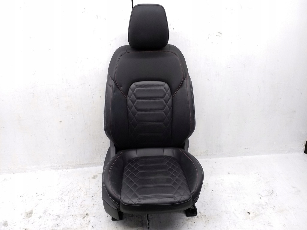 фото №12, Ford focus 2023 обивка / комплект