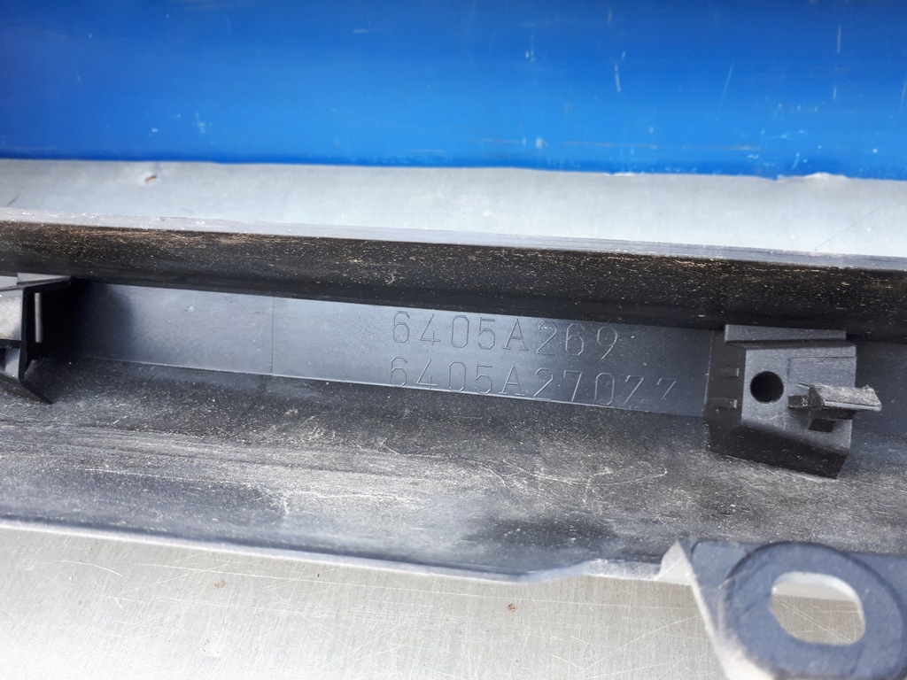 фото №11, Mitsubishi outlander 2018- 18- накладка бампера