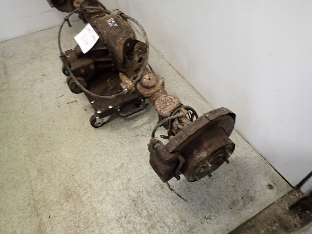 фото №6, Mitsubishi space gear l400 2.8td мост задний 4wd