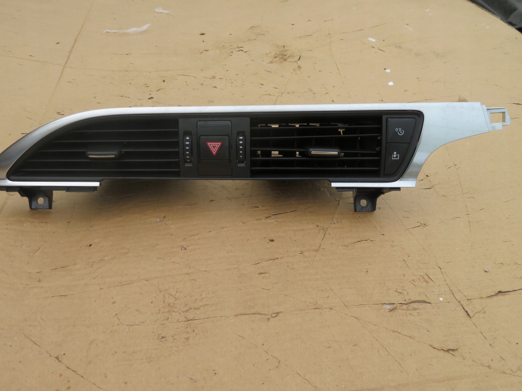 фото №1, Решётка обдув средняя audi a6 c7 4g0941509