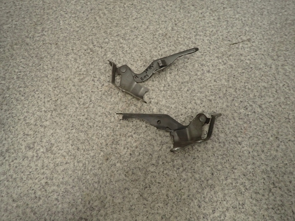 фото №8, Toyota corolla e12 петля капот левый lub правый