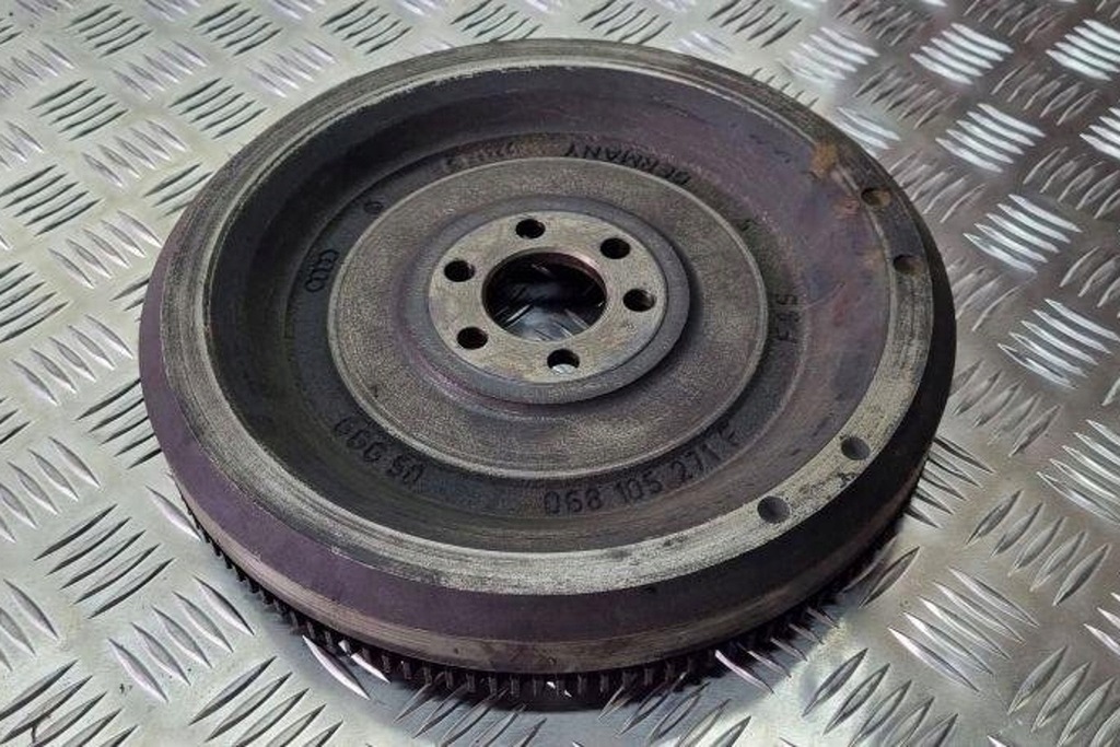 фото №6, Комплект сцепления vw passat b7 alltrack 365 068105271f 1.9l дизель 1995