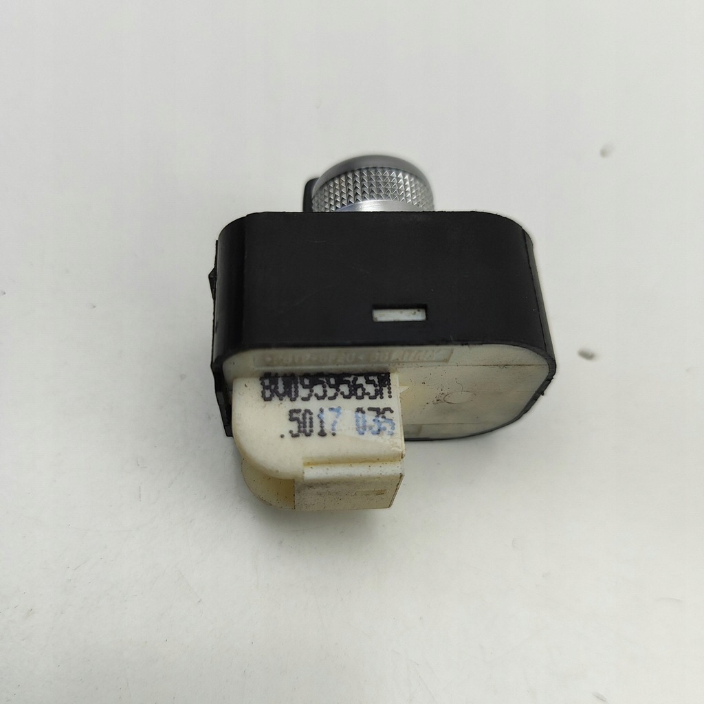 фото №6, Audi a3 s3 8v 2018 кнопка регулировки зеркал боковых