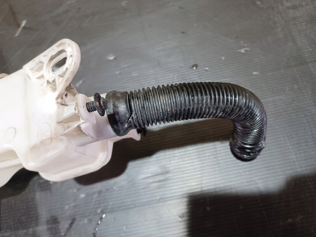 фото №8, Bmw x5 f15 7292424 бачок омивача