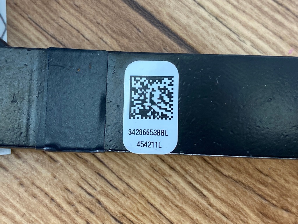 фото №6, Клипса поперечина пряжка левый задняя ford f150 2021+ usa