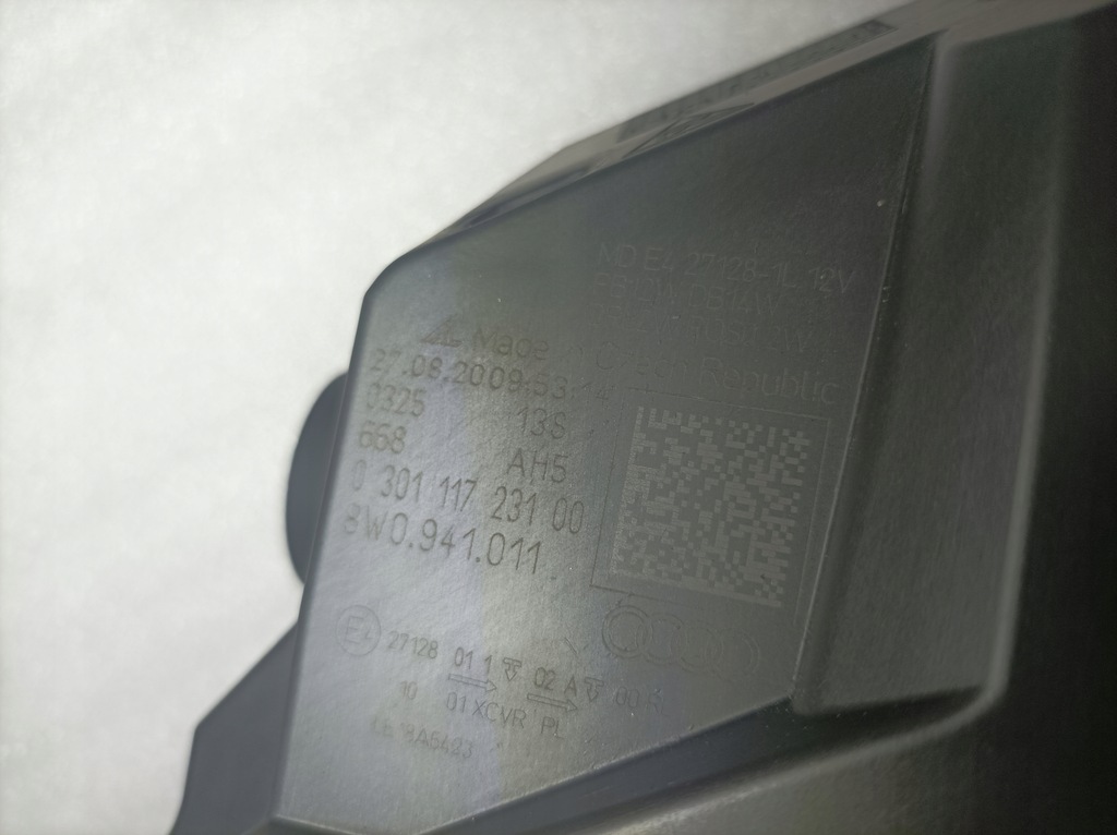 фото №12, Audi a4 b9 lift лампа левая перед 8w0941011