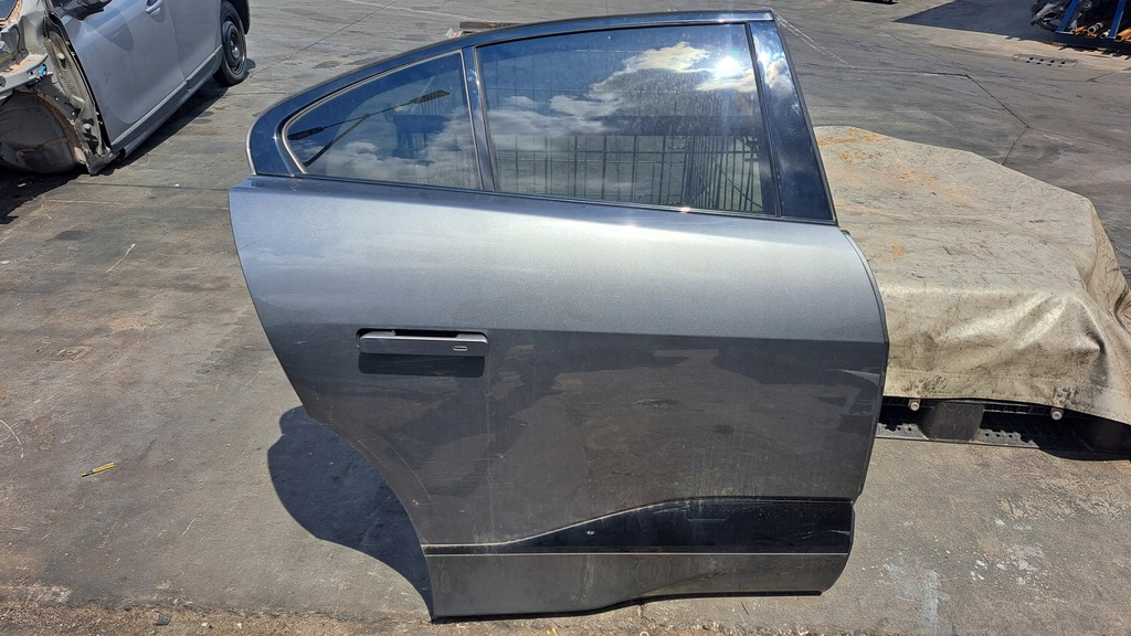 фото №1, Jaguar i-pace x590 - дверь задние правое полный