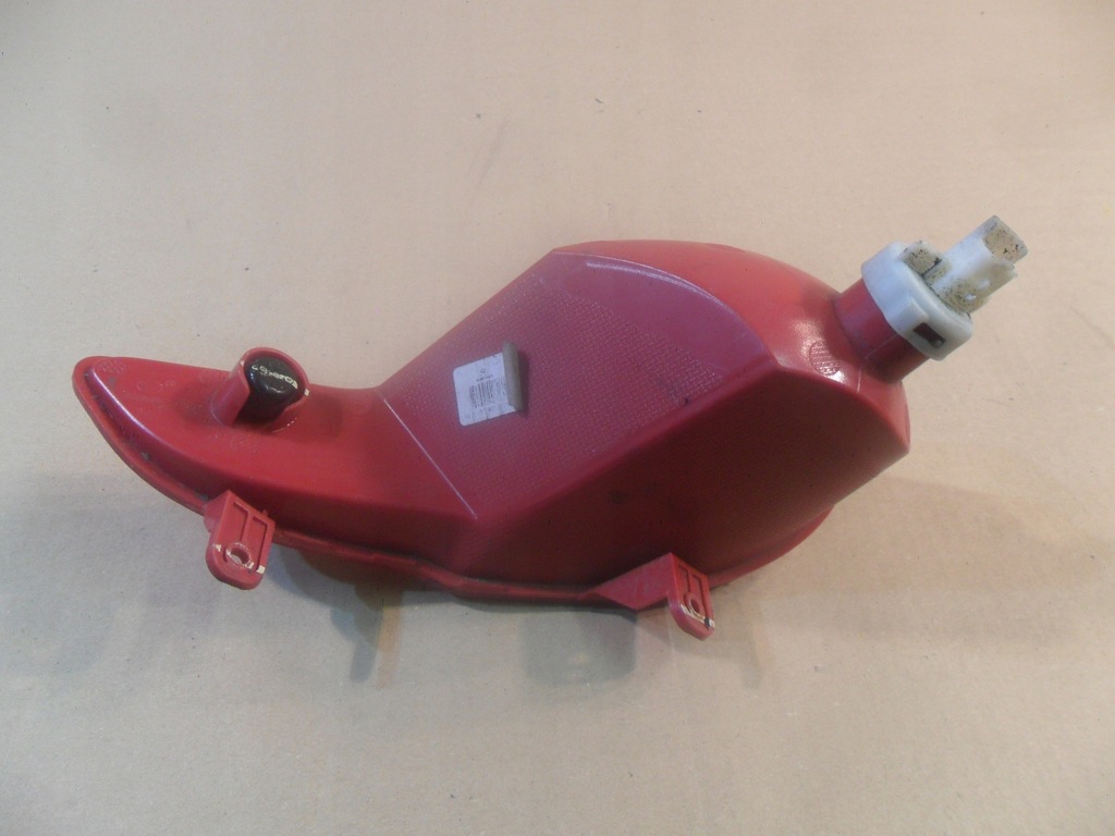 фото №10, Peugeot 5008 ii лампа ліва задня бампера 98119829