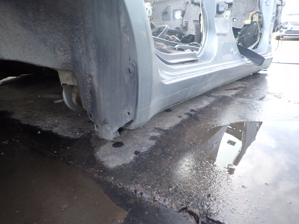 фото №2, Swift mk6 iii 5d 04-10 поріг правий блок двигуна чверть