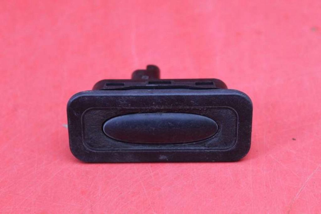 фото №1, Ручка кнопка крышки задняя задний 8200076258 renault modus 04-07
