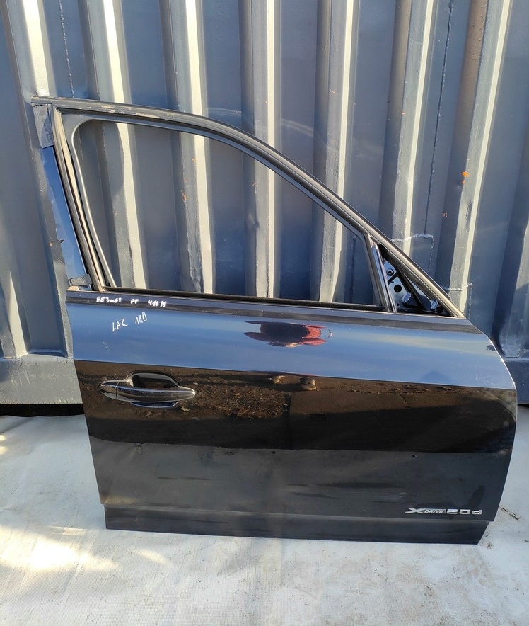 фото №1, Bmw x3 e83 lift дверь правый перед carbonschwarz