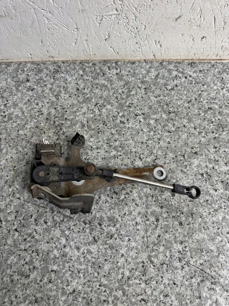 фото №6, Датчик блокировка коробки передач volvo v50 2004-2012 31259831