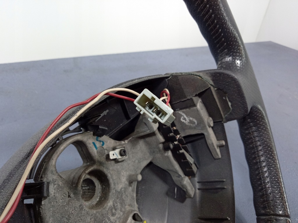 фото №5, Renault megane ii воздуховод кожаный 8200106306f