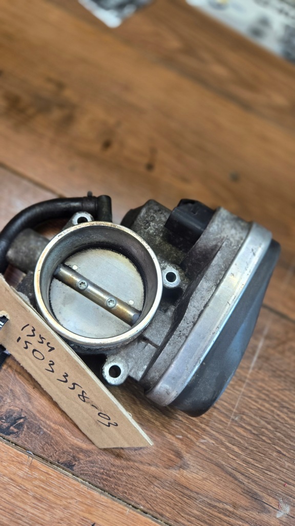 Mini cooper s r50 r53 1.6t дроссельная заслонка 1503358 Цена