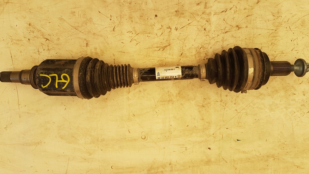 фото №1, Mercedes glc 253 привідний вал передня права