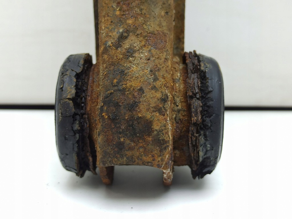 фото №9, Важіль передній нижній ліва сторона mercedes-benz compakt w115