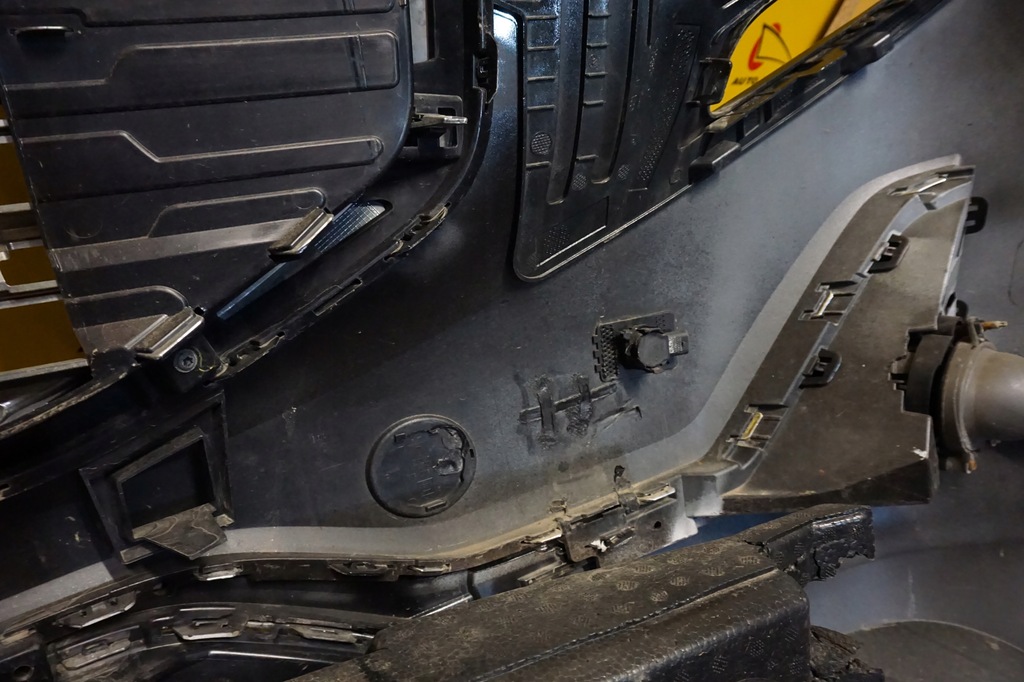 фото №13, Gmc terrain 2018 - 2021 бампер перед передний решётка радиатора камера решётка usa