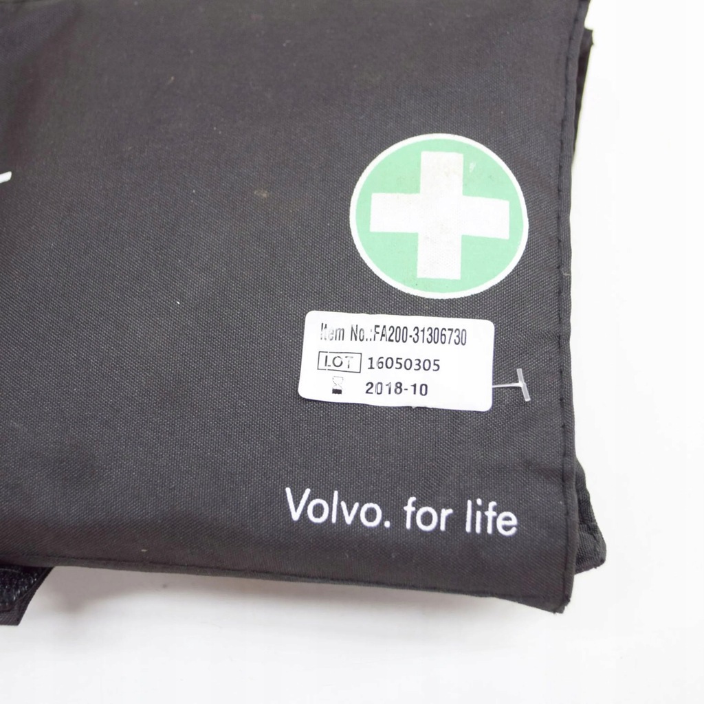 фото №7, Volvo s90, v90 2017 аптечка первой помощи