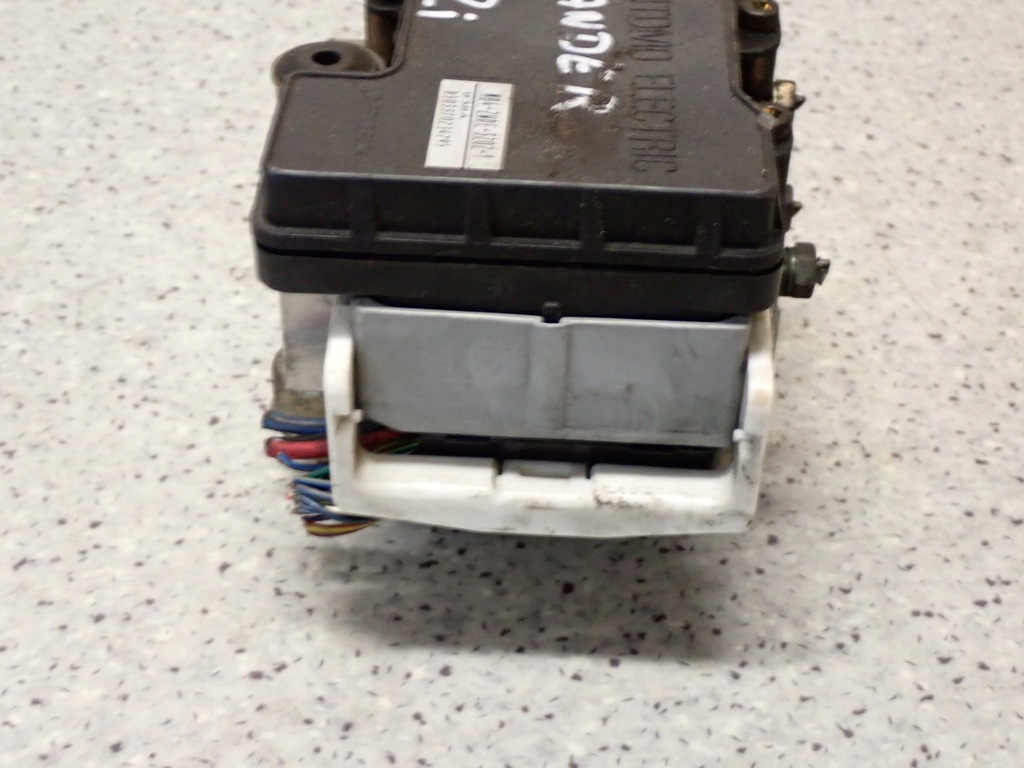 фото №6, Mitsubishi outlander 2.0i 2wd насос absu abs