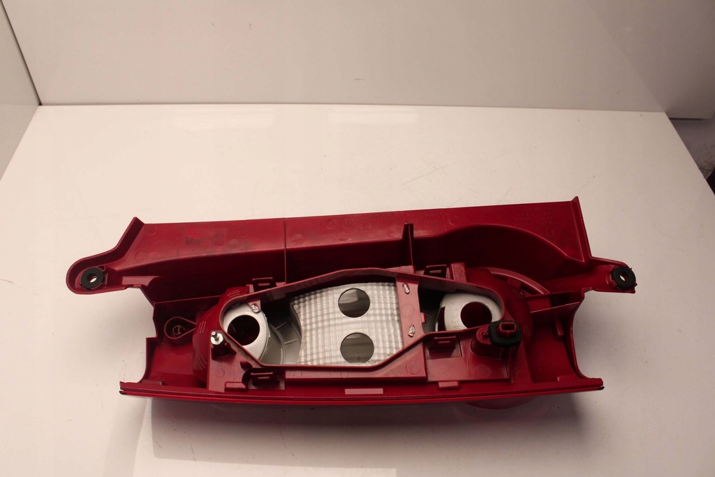 фото №6, Peugeot partner citroen berlingo ii iii lift лампа правая задняя правый задняя