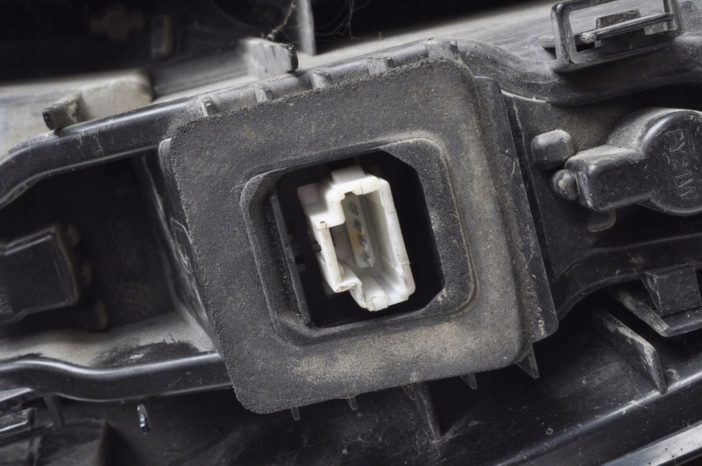 фото №7, Renault scenic iii лампа ліва задня лівий задня