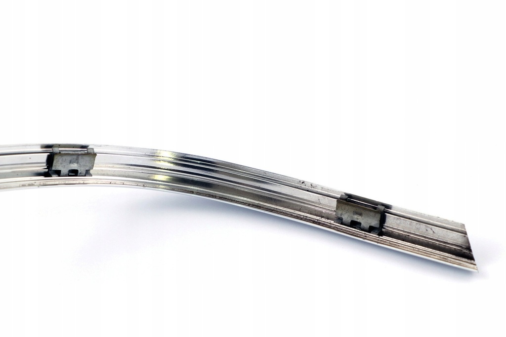 фото №11, Bmw 5 e60 молдинг стекло дверь правый задняя хром рамка