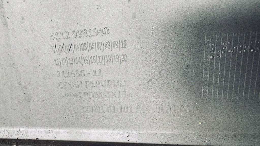 Bmw x1 u11 бампер задний задняя m-pakiet 9881940 направляющие крепления Киев