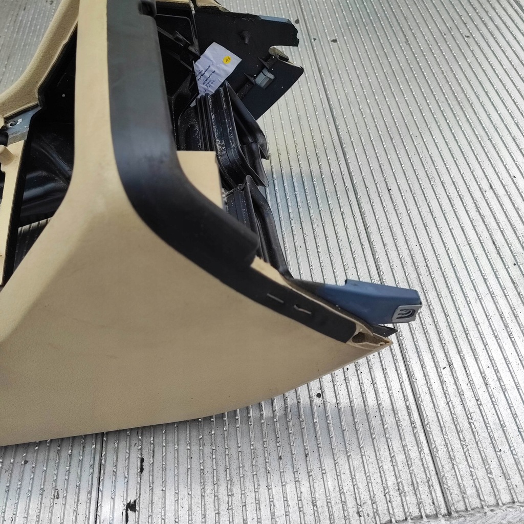 фото №12, Тунель середній audi a8 d3