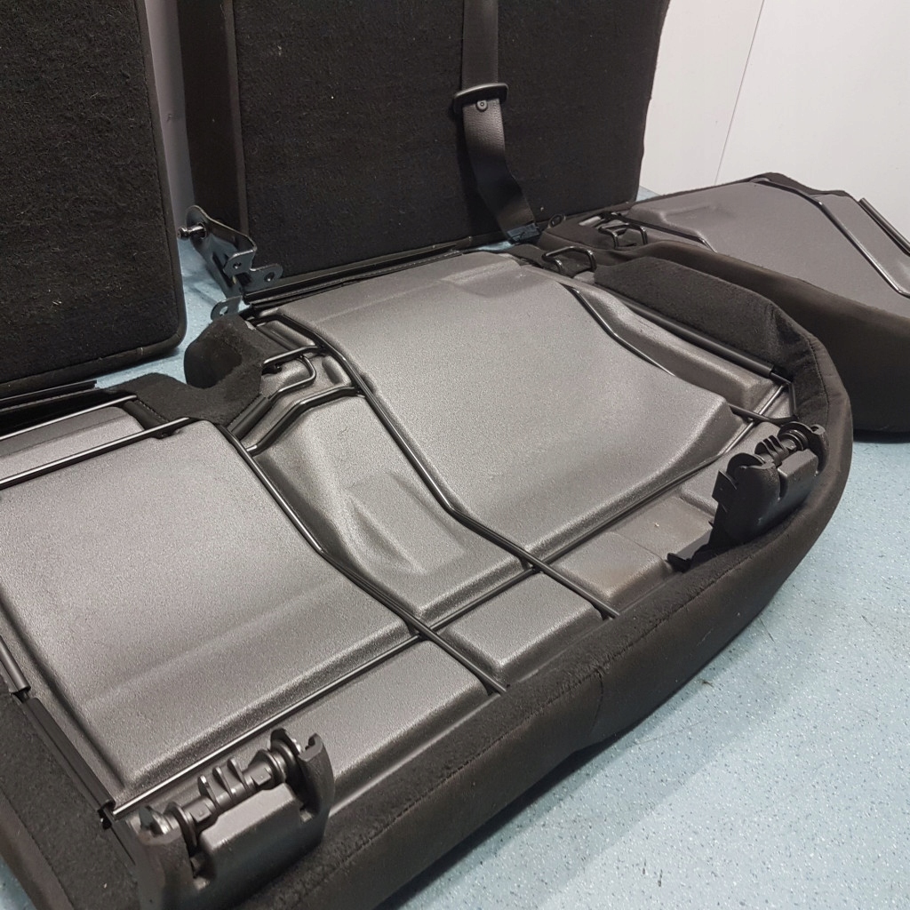 фото №5, Opel astra j lift kombi заднє сидіння задня