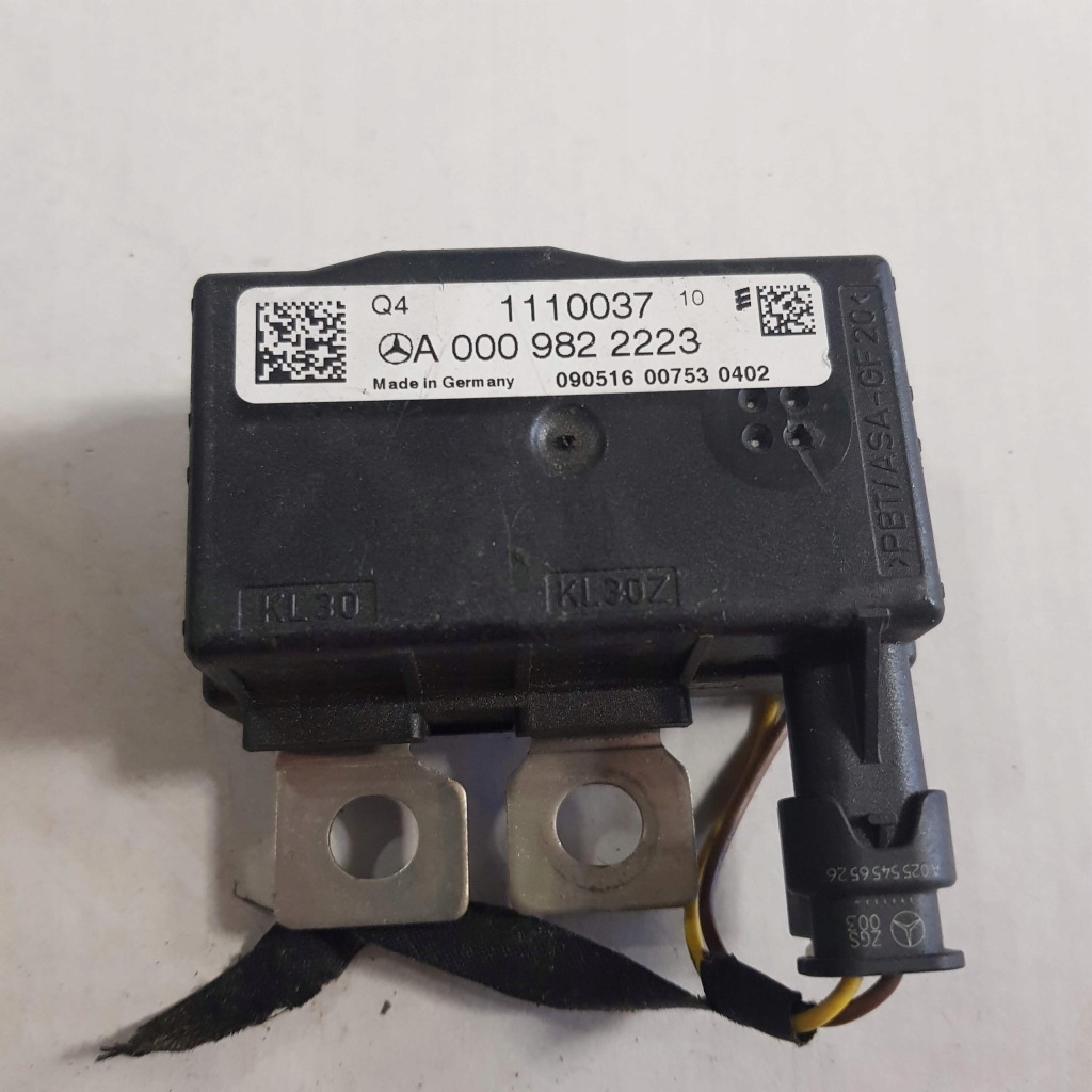 фото №1, Mercedes модуль аккумулятор реле a0009822223