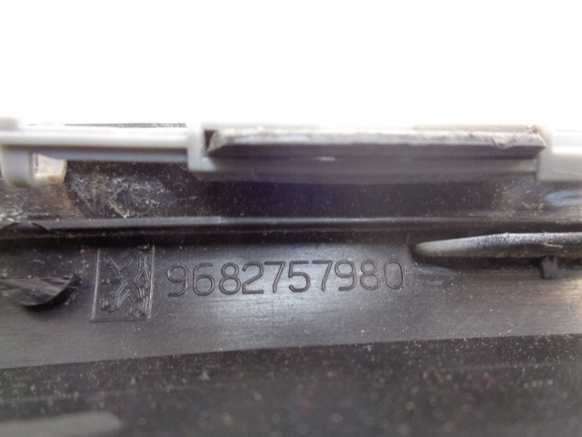 фото №15, Peugeot 3008 молдинг стекло лобовое левая 9682757980 kwed