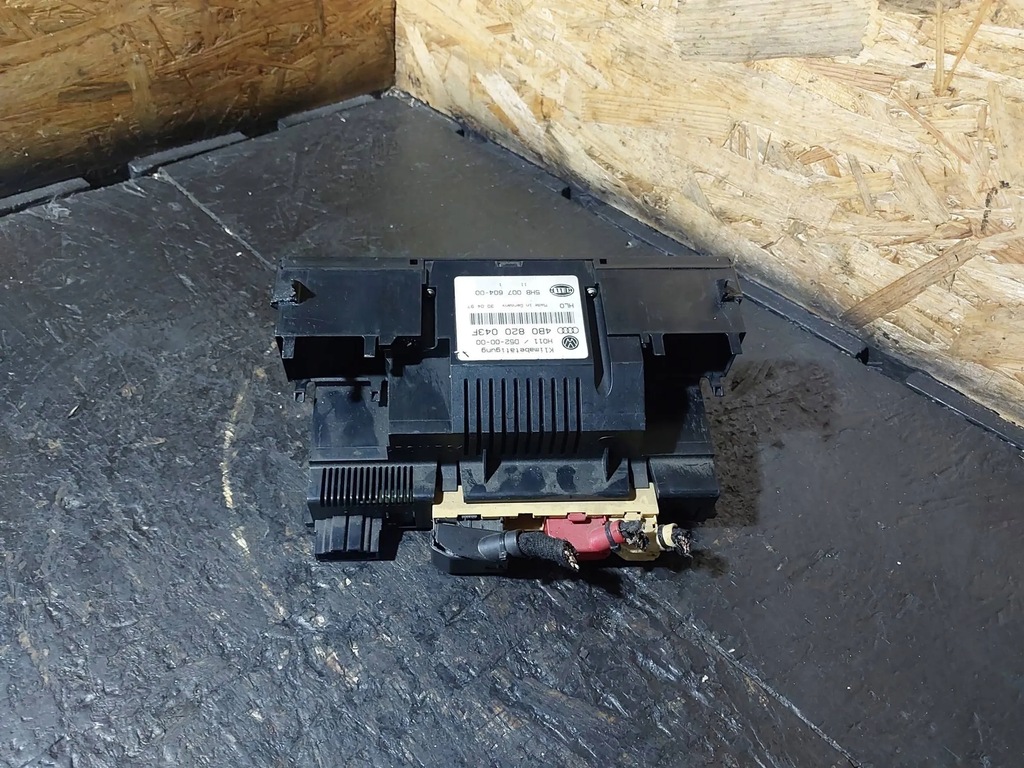 фото №11, Панель кондиціонера обдув audi a6 c5 4b 4b0820043f