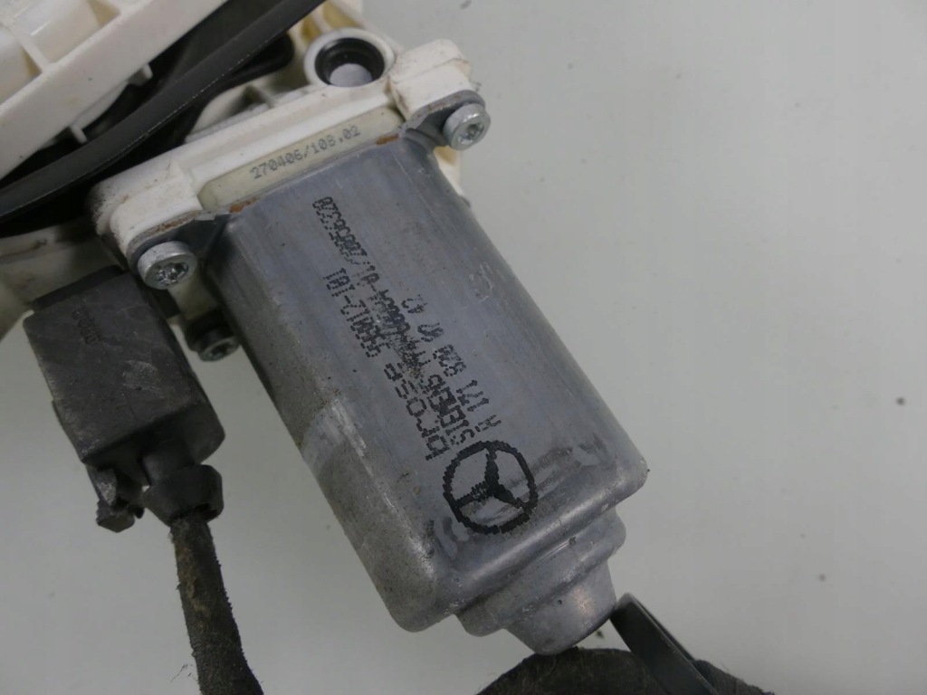 фото №8, Mercedes slk r171 підйомник скло правий задня скло