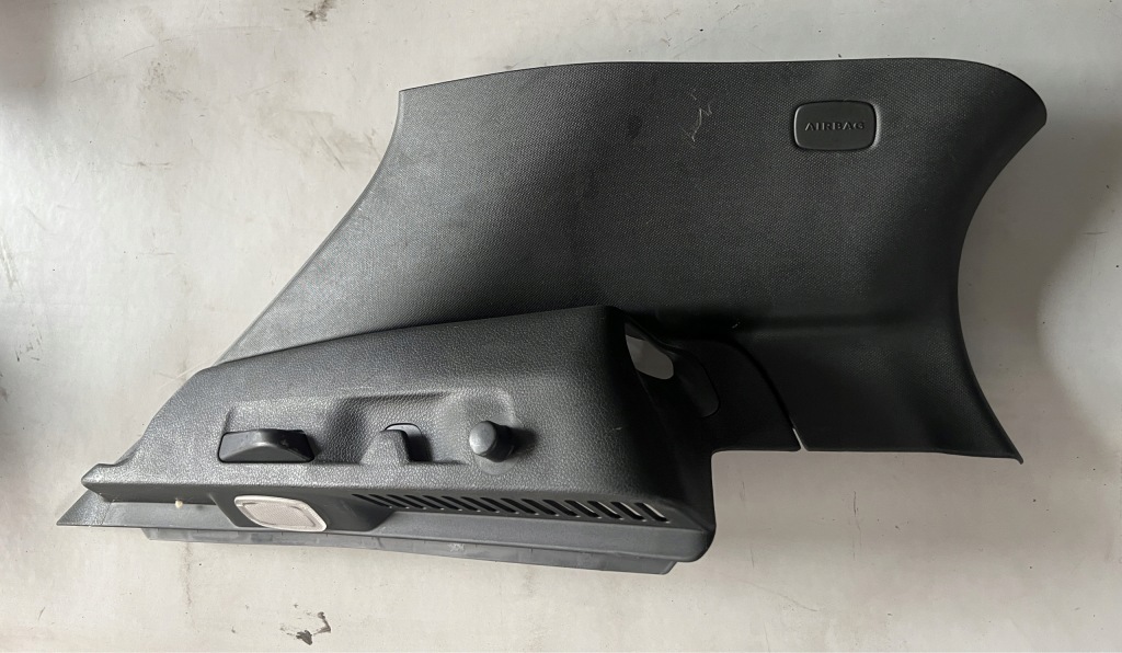 фото №1, Mercedes gla lift 17-19 w156 x156 защита стойка c левая задняя задняя