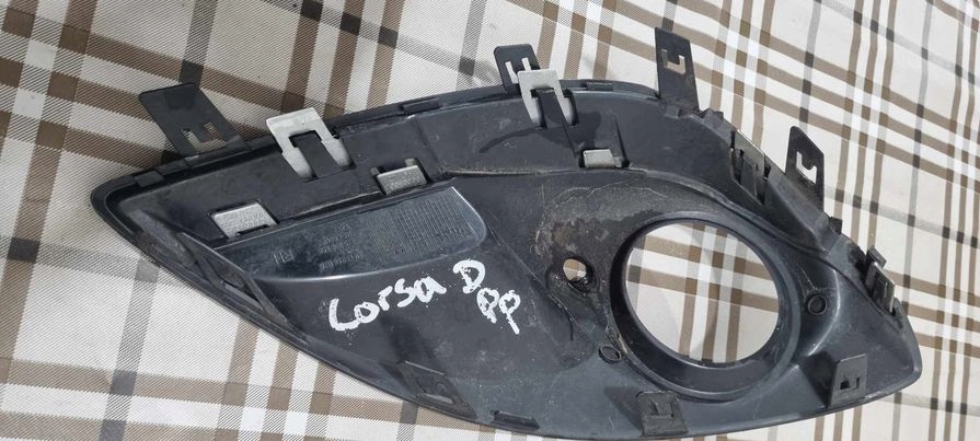 фото №6, Решётка бампера правая opel corsa d