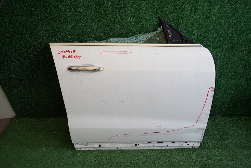 фото №1, Дверь правый перед maserati levante