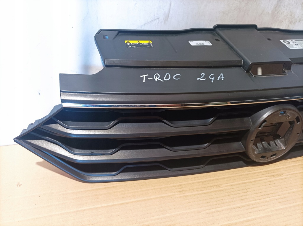 фото №2, Volkswagen оригинальный номер 2ga853651 решётка радиатора решётка радиатора