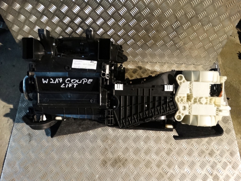 фото №1, Ideal отопитель kpl. mercedes w217 coupe lift 1