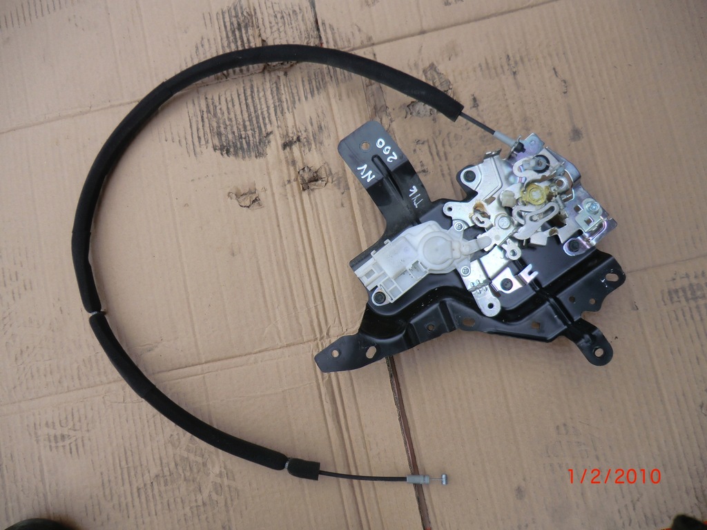 фото №1, Nissan nv200 замок двері задніх