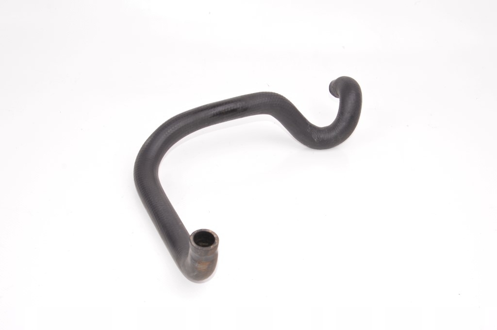 Купити Porsche 924 2.0 труба шланг патрубок водяний 047121060