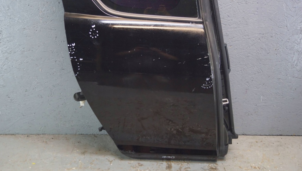 Mazda rx8 дверь правый  задняя d2010 Недорого