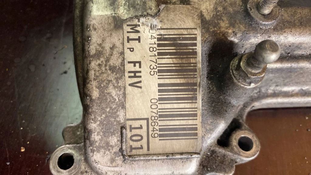 фото №5, Toyota corolla verso ar10 2007 крышка клапанов