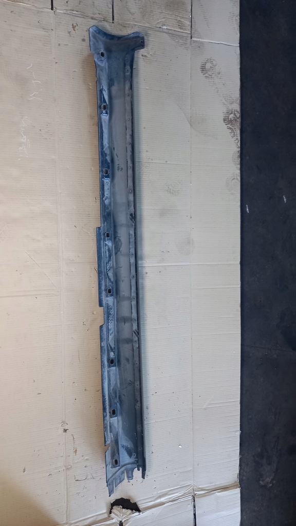 фото №10, Молдинг поріг ліва 30744337 volvo s60 lift 04-09r