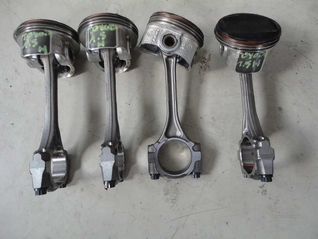 фото №6, Головка toyota yaris 1.5 hybrid