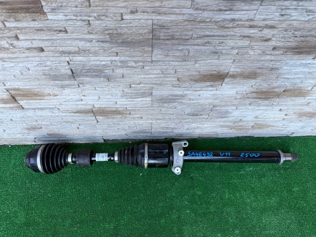 фото №1, Привідний вал bmw x1 u11 5a4e432