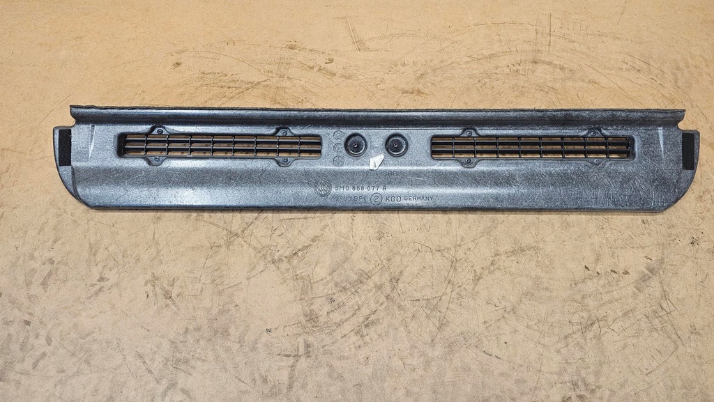 фото №12, Vw golf v vi + обшивка підлога багажника 5m0863463a 5m0858855c org eu