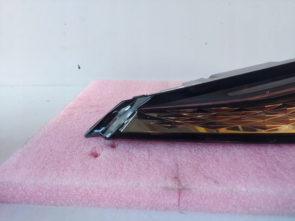 фото №2, Citroen ds4 22- лампа права задня задня led w кришка